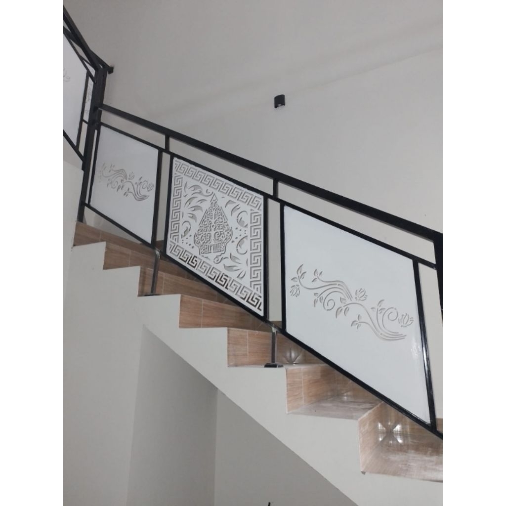 Railing Tangga Cutting Laser/Balkon/Railing