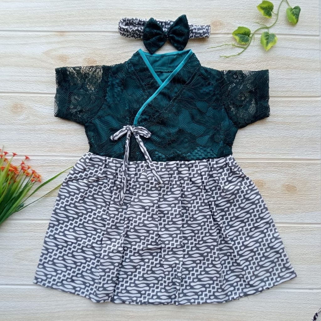 Hanbok Anak / Hanbok Batik / Hanbok Brokat warna Emerald Green