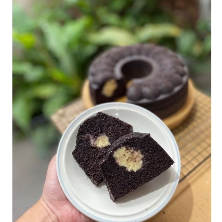 

Bolu Ketan Hitam Keju Lumer / Bolu Ketan Hitam Kukus