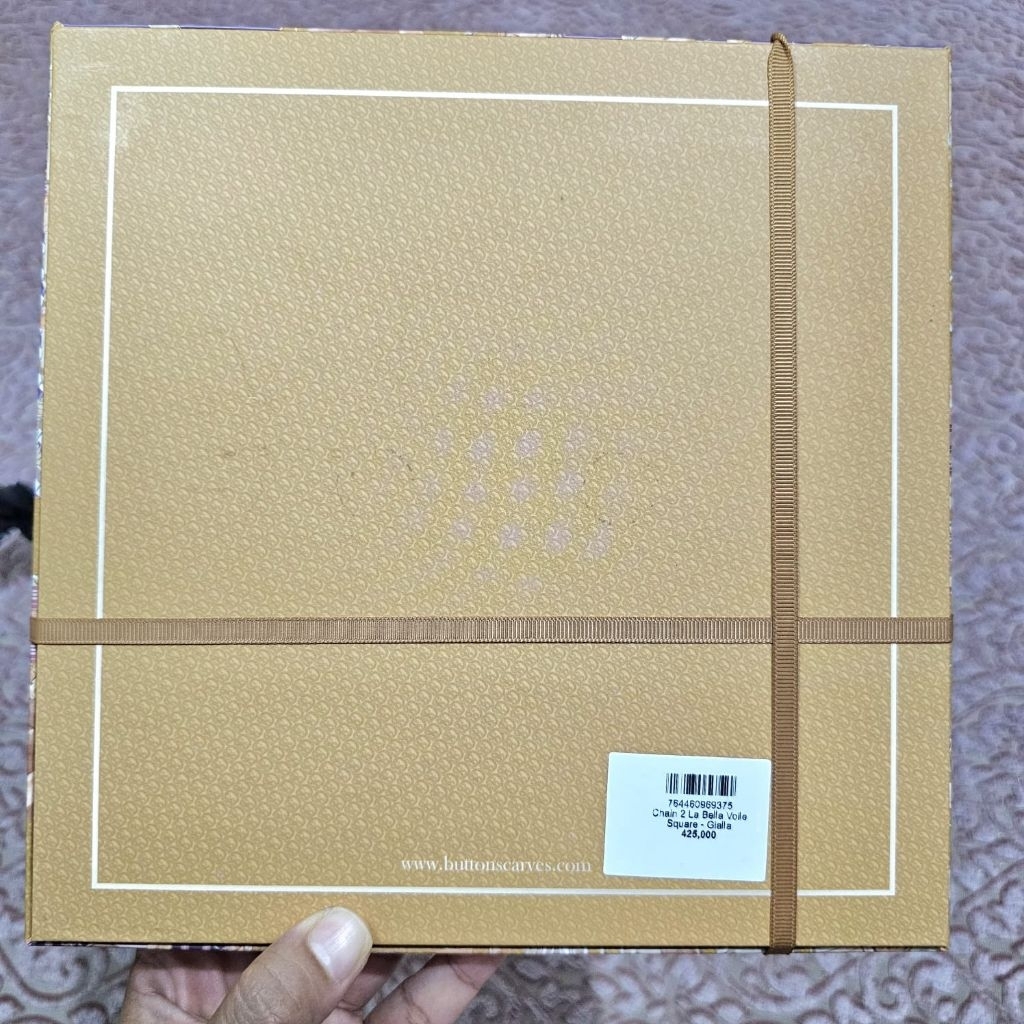 Hijab Kerudung segi Empat ButtonScarves Kuning
