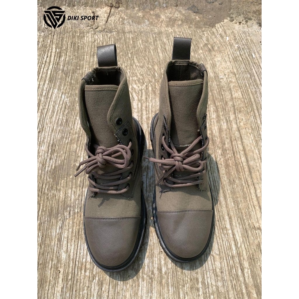 Sepatu Boots Tinggi Pria