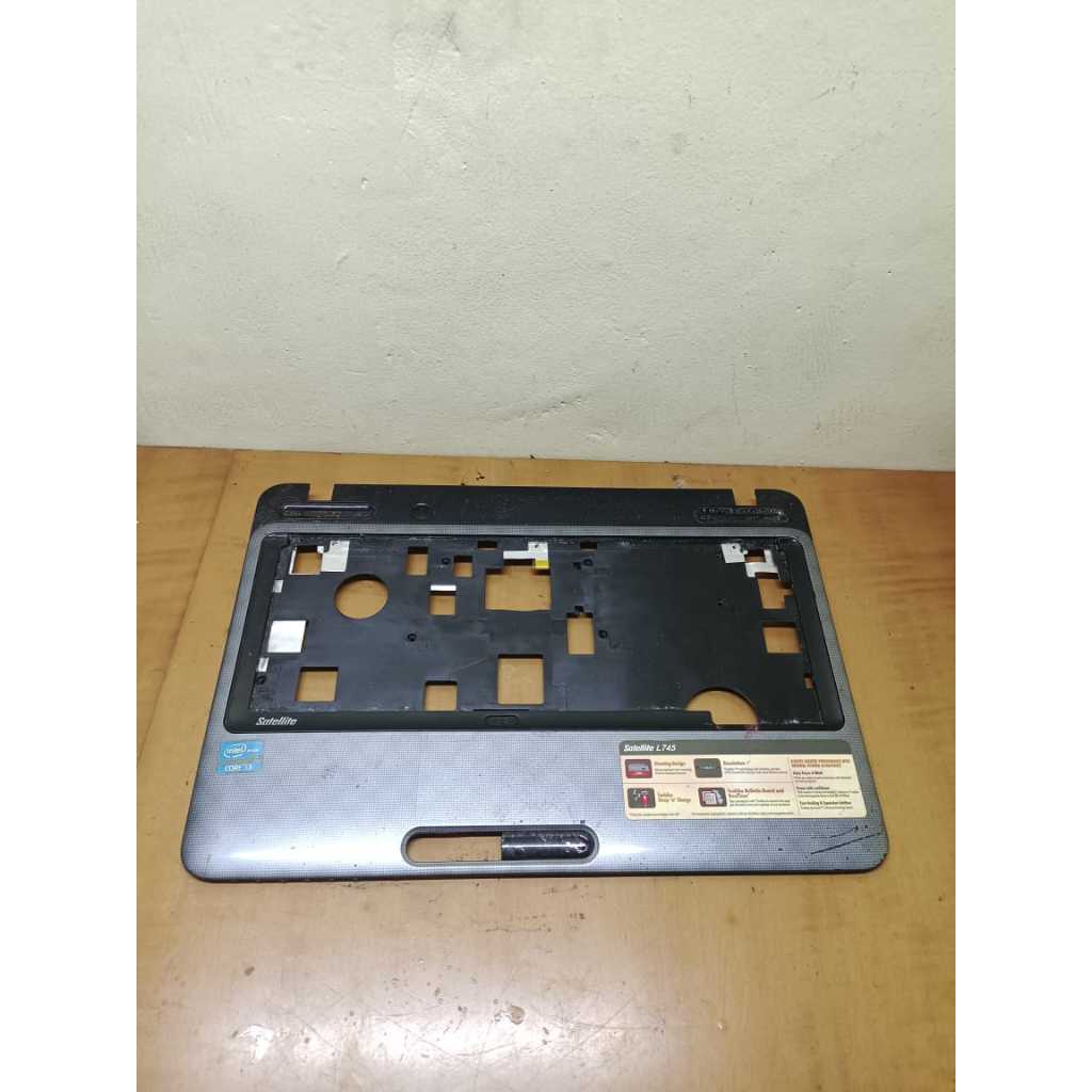Kesing Cassing Frame Keyboard Laptop Toshiba Satellite L745