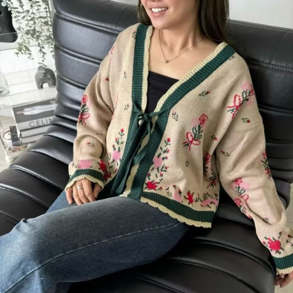 BAJU ATASAN WANITA TERBARU ..  MOTIF BUNGA Import premium