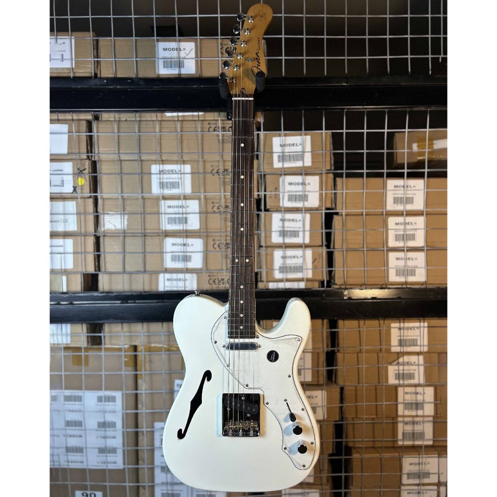 Fena Metamorfosis 2025 Telecaster Thinline Olympic White