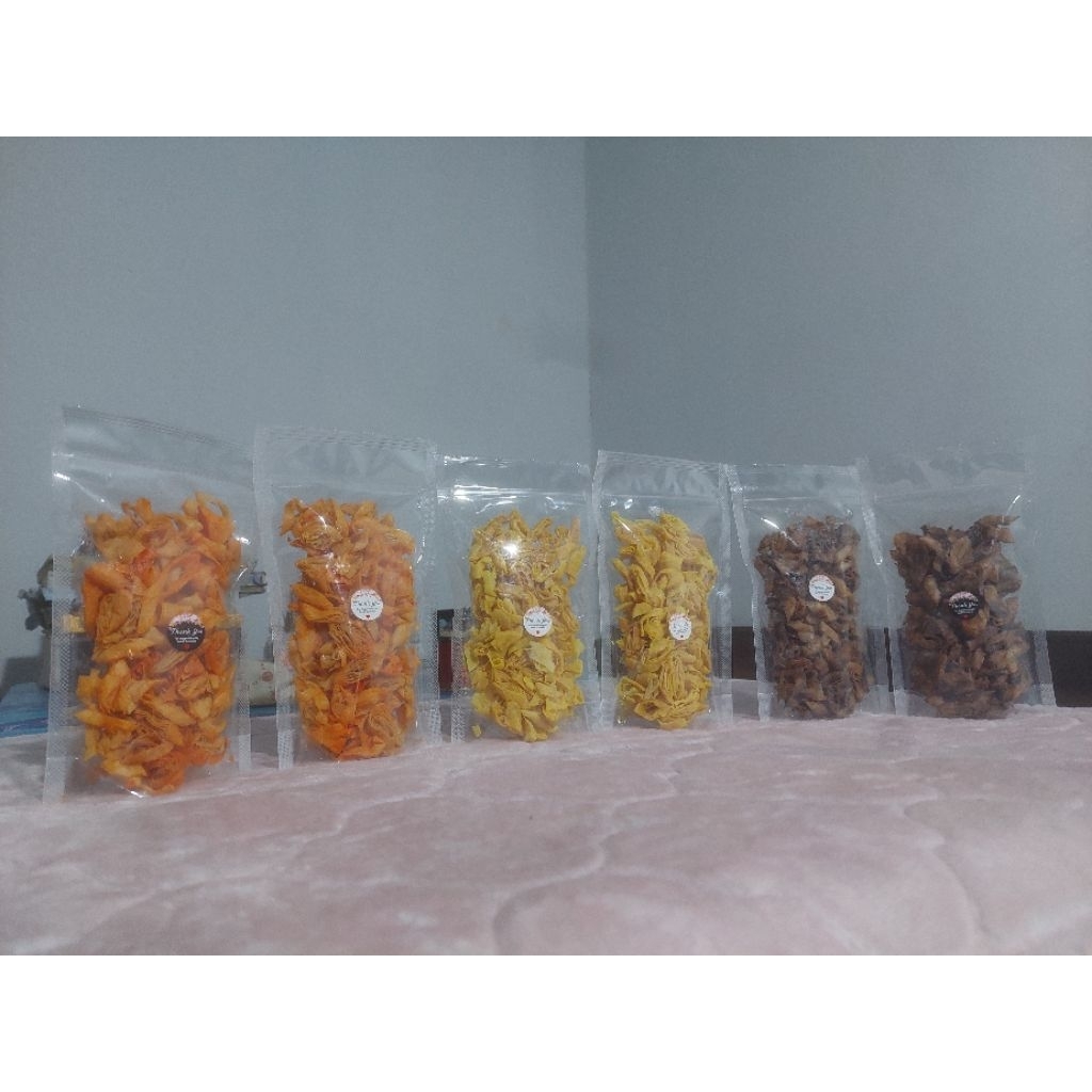 

Keripik Kulit Lumpia (Kulpi) Kriuk Lezat