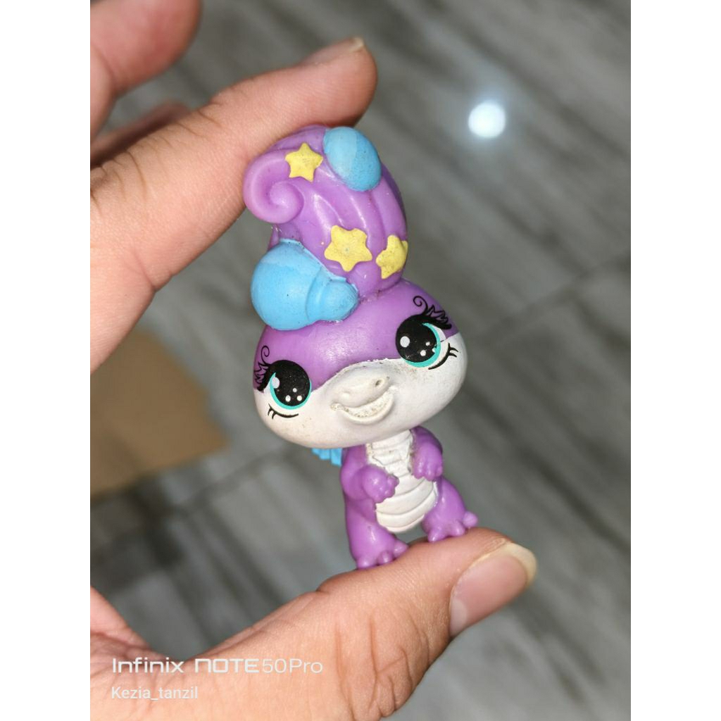 JUALAN ACTION FIGURE FIGUR LUCU IMUT CUTE BLUME PETAL PETS PET UNGU RARE LANGKA SERIES