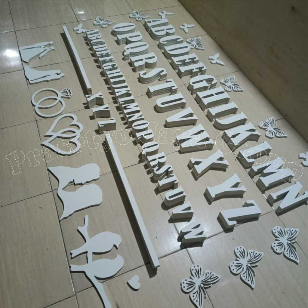 

Abjad A - Z Papan Bunga Tinggi 15cm Bahan Spon Eva Tebal 1cm Alfabet A - Z