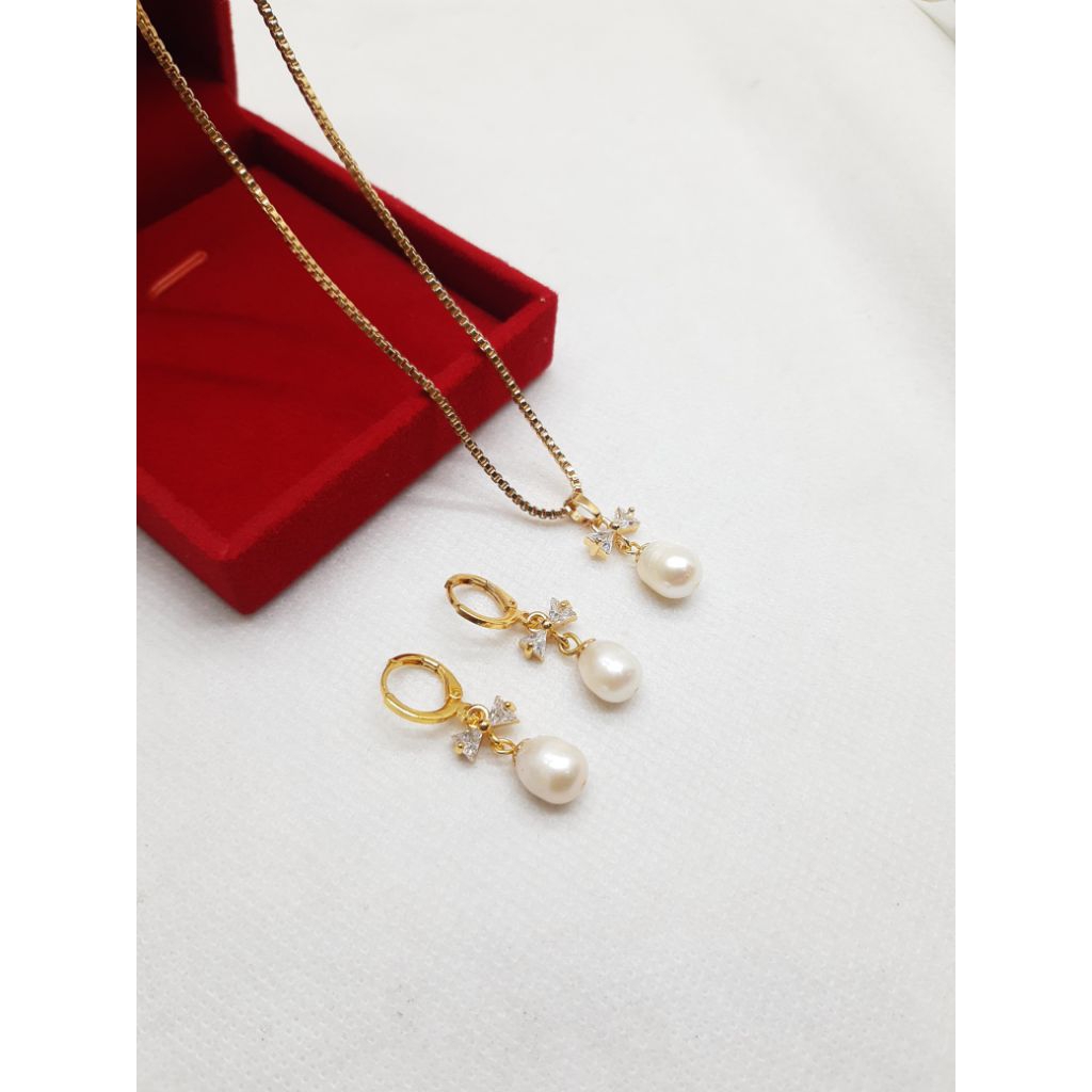 BERSERTIFIKAT SET KALUNG ANTING MUTIARA AIR TAWAR LOMBOK PERHIASAN MUTIARA ASLI ANTING GANTUNG PITA 