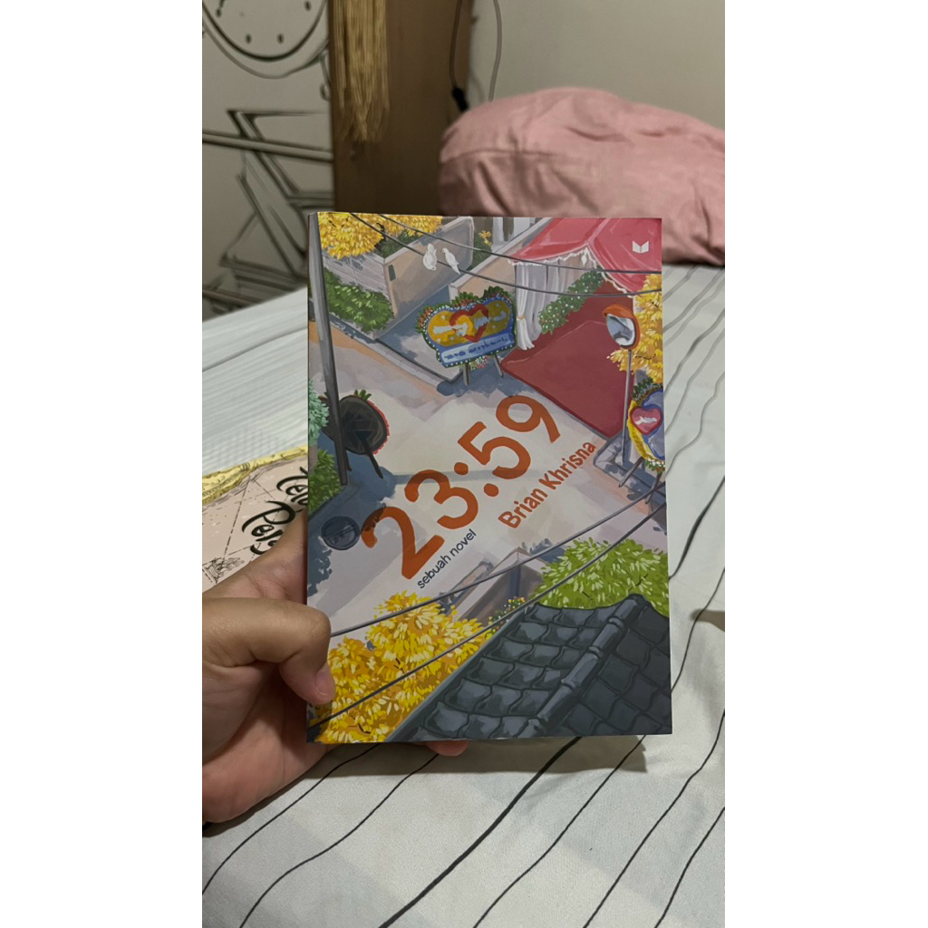 Novel 23:59 (Preloved)