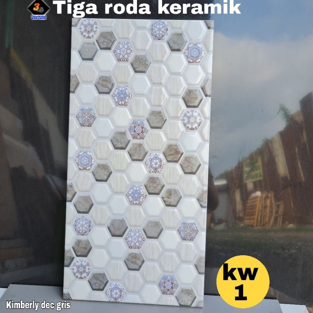 keramik 30x60/keramik dinding kamar mandi/keramik dinding dapur/keramik hexagonal/keramik kilap/kera