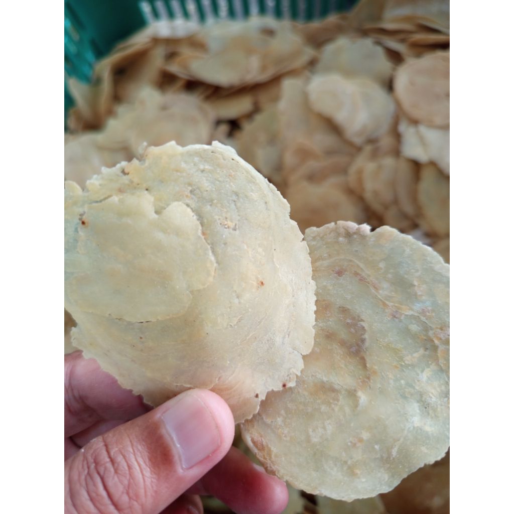 

Emping Melinjo PREMIUM mentah asli Kebumen Jawa Tengah