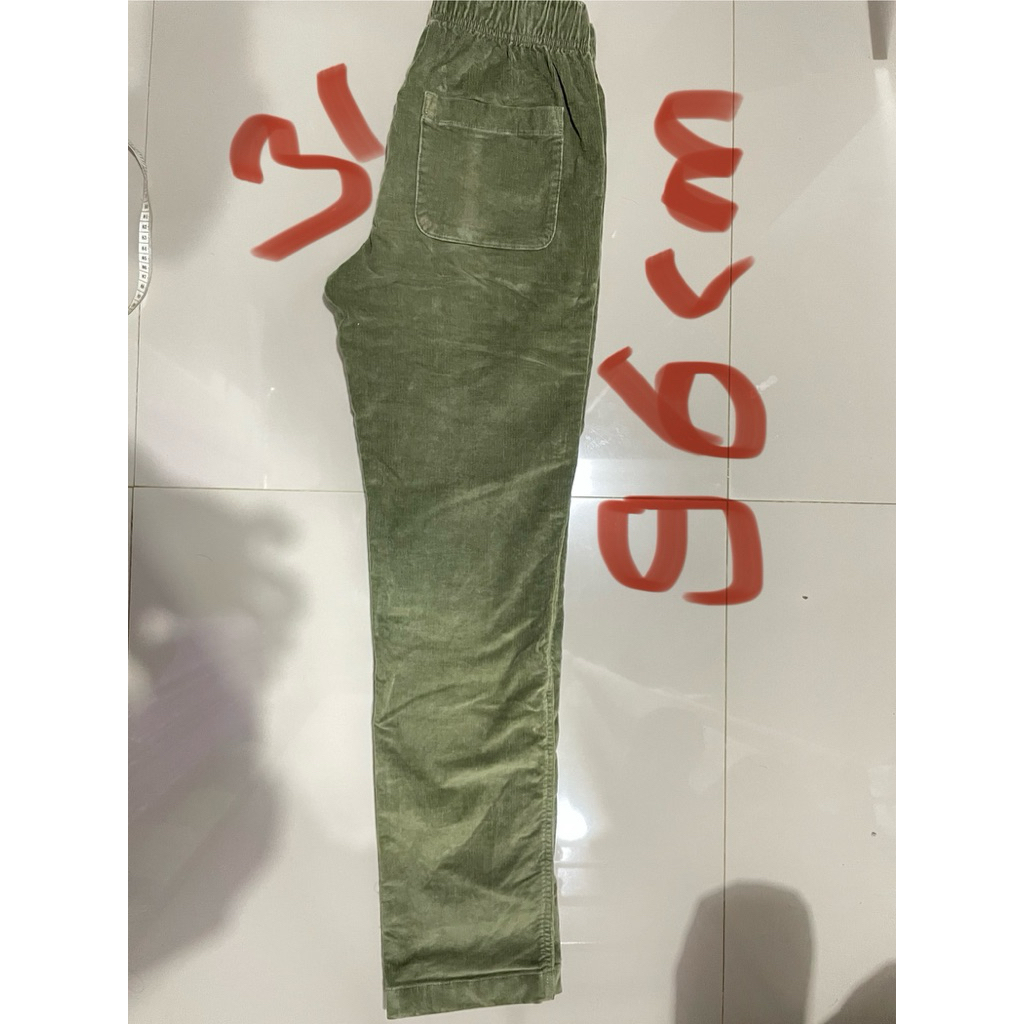 Corduroy Hijau