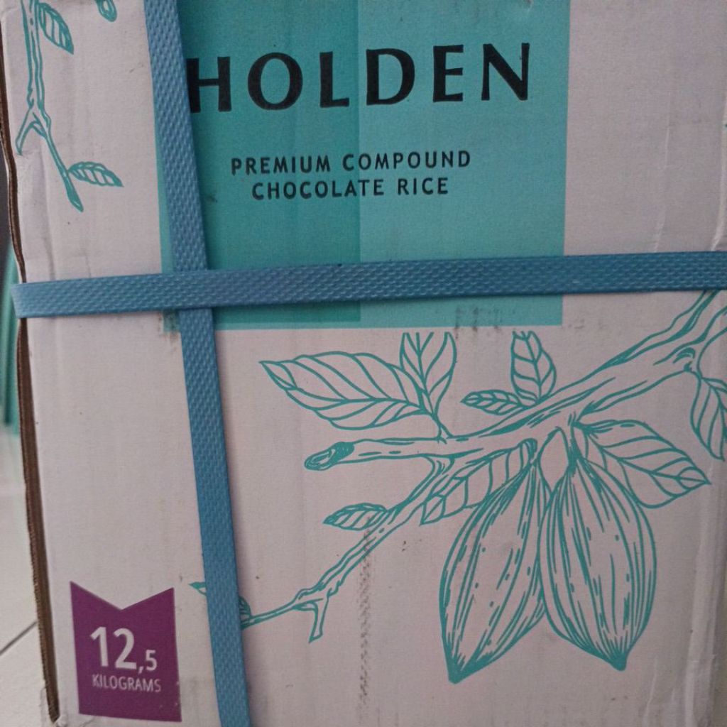 

Meses Coklat Holden Premium 1 kg