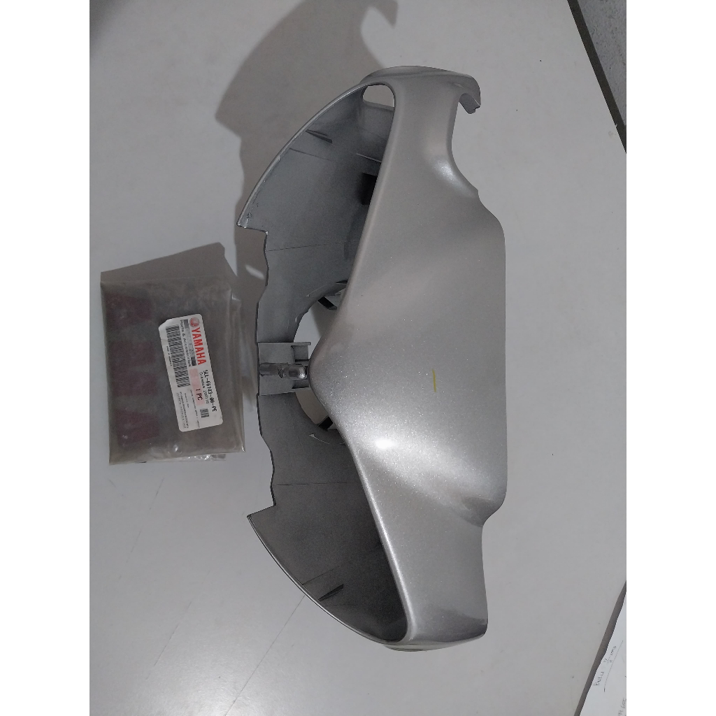 BATOK TOTOK STANG LAMPU DEPAN JUPITER Z LAMA ORI YGP 5LL-F6143-00-PE