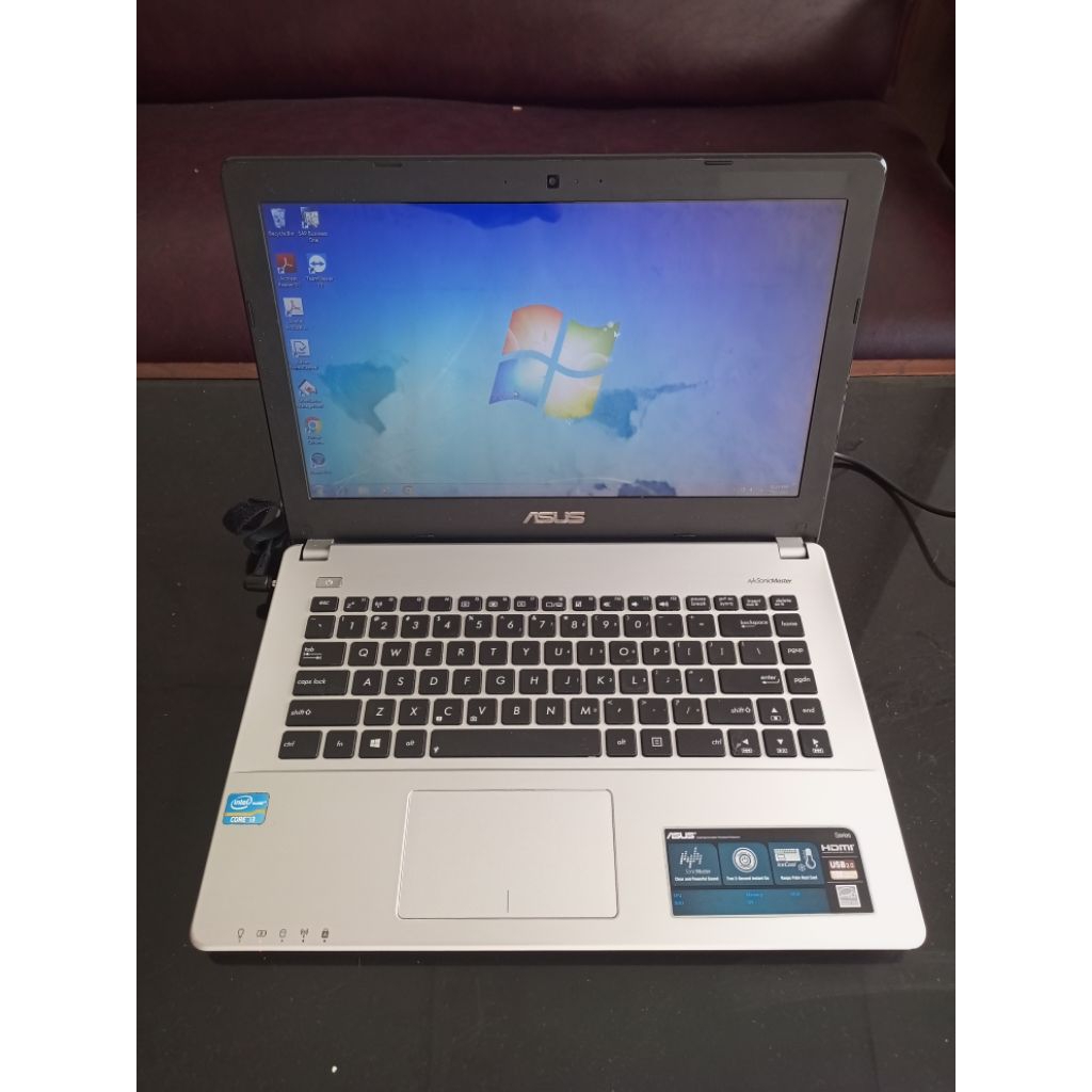 Laptop Asus A450C Core i3-3217U Ram 4GB harddisk 500GB VGA Nvidia SonicMaster