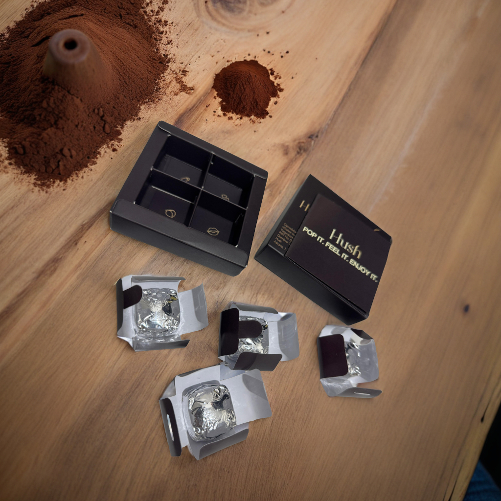 

Hush Chocolate 1 Box Dark Chocolate for Couple 32 Gram 1 Box isi 4pcs Viral Untuk Pasangan suami istri
