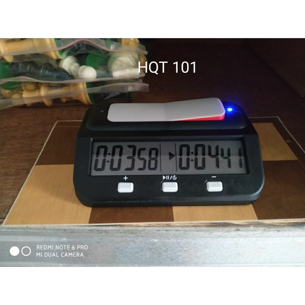 Jam catur HQT 101