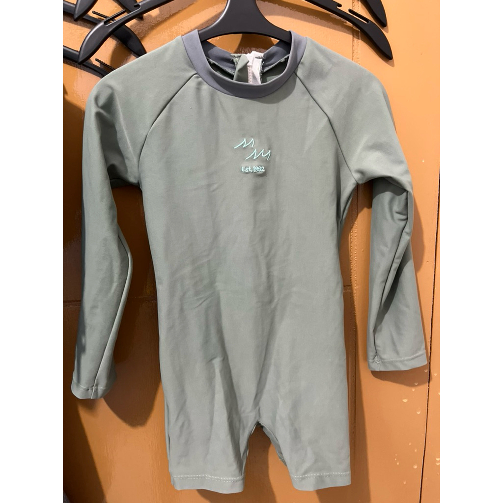 preloved swimsuit lee vierra