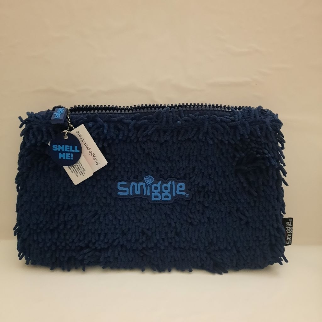 

LIMITED EDITION: Pencil Case Smiggle Pop It