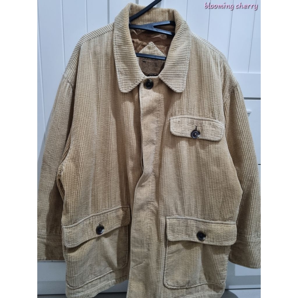 Preloved Outer Janudecer Vintage Coat Winter Jacket Pria Light Beige Mantel Musim Dingin Size L