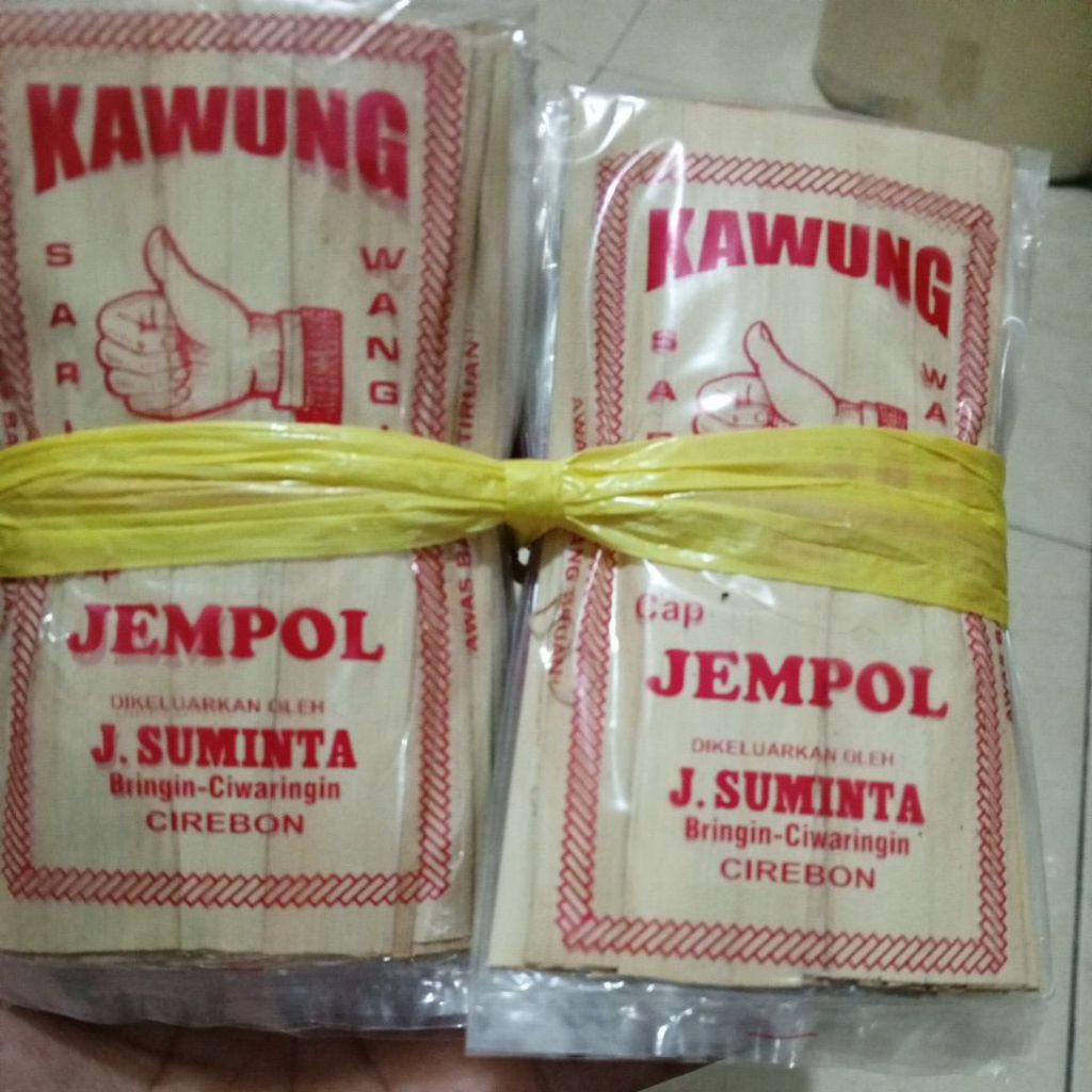 

1 IKAT ISI (20PECIS) KAWUNG PUTIH TAWAR SARI WANGI CAP JEMPOL J.SUMINTHA