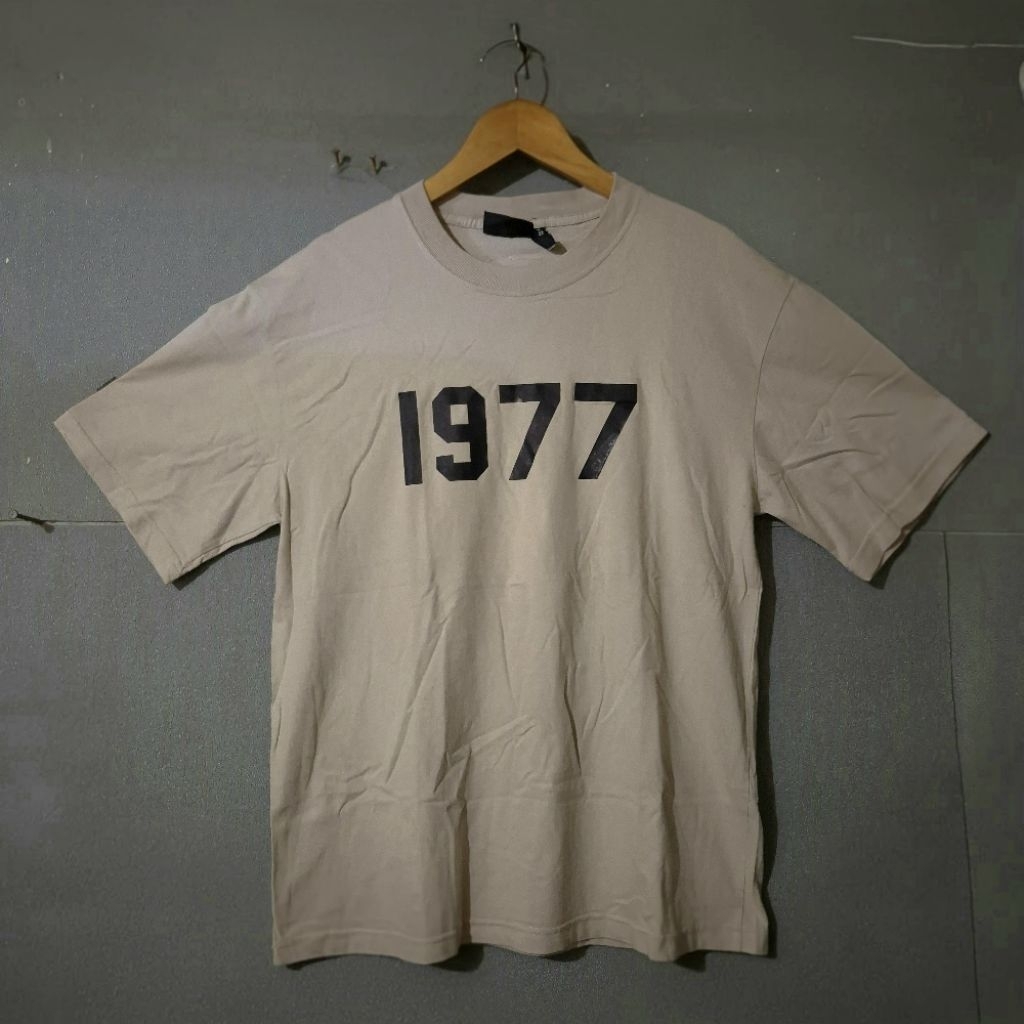 Kaos / Baju Essentials x Fear Of God