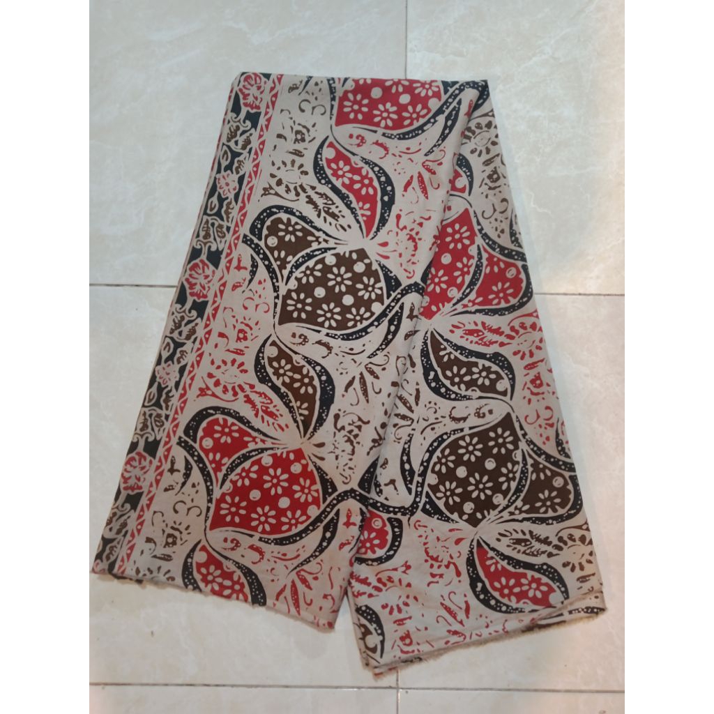 Batik Motif Kelompong
