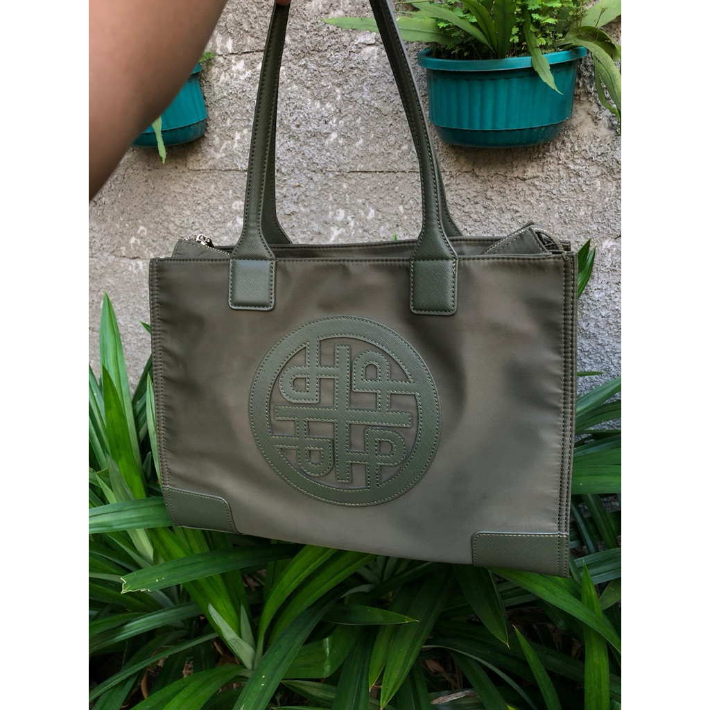 Hush puppies tote bag