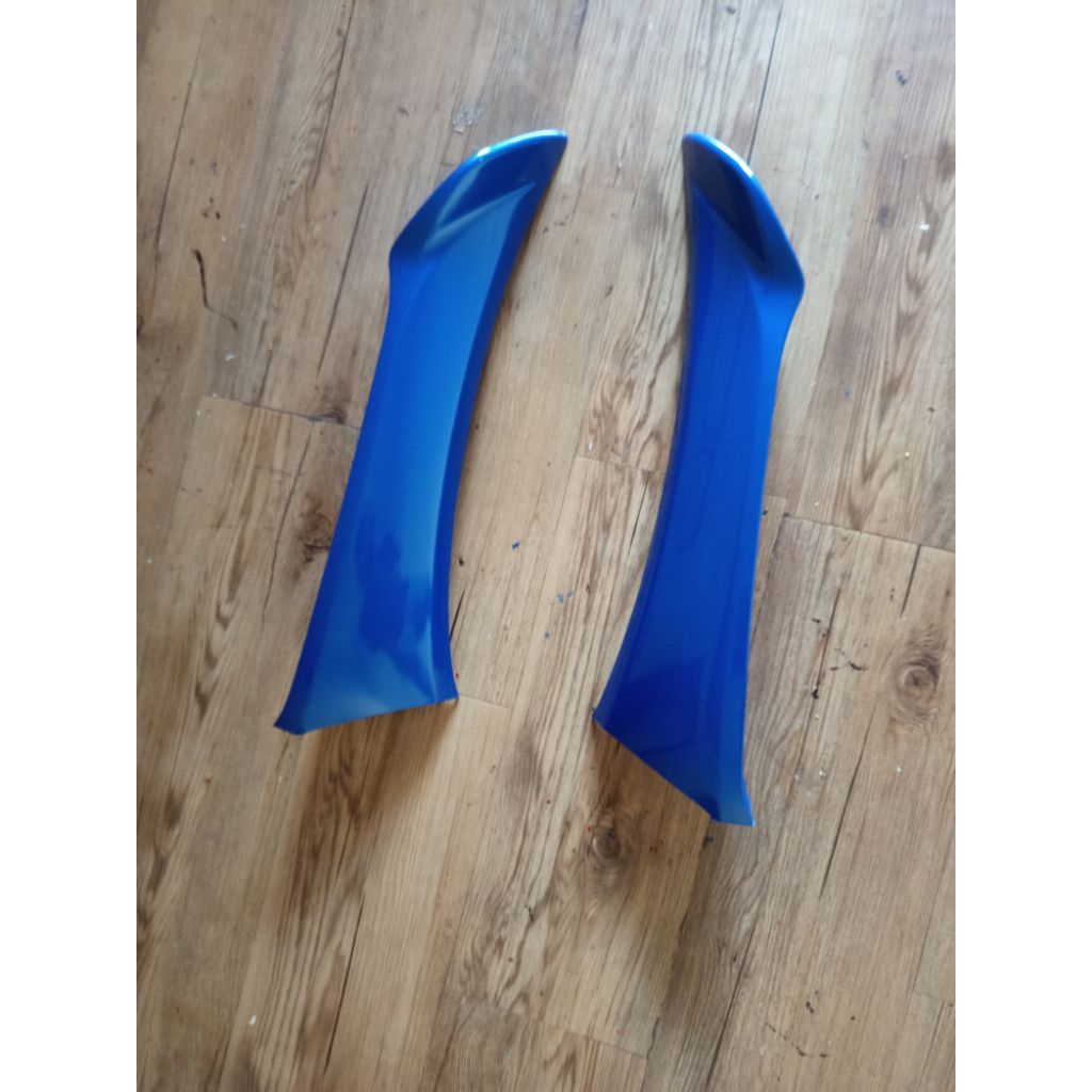 Sayap luar Supra x 125 lama Old Biru