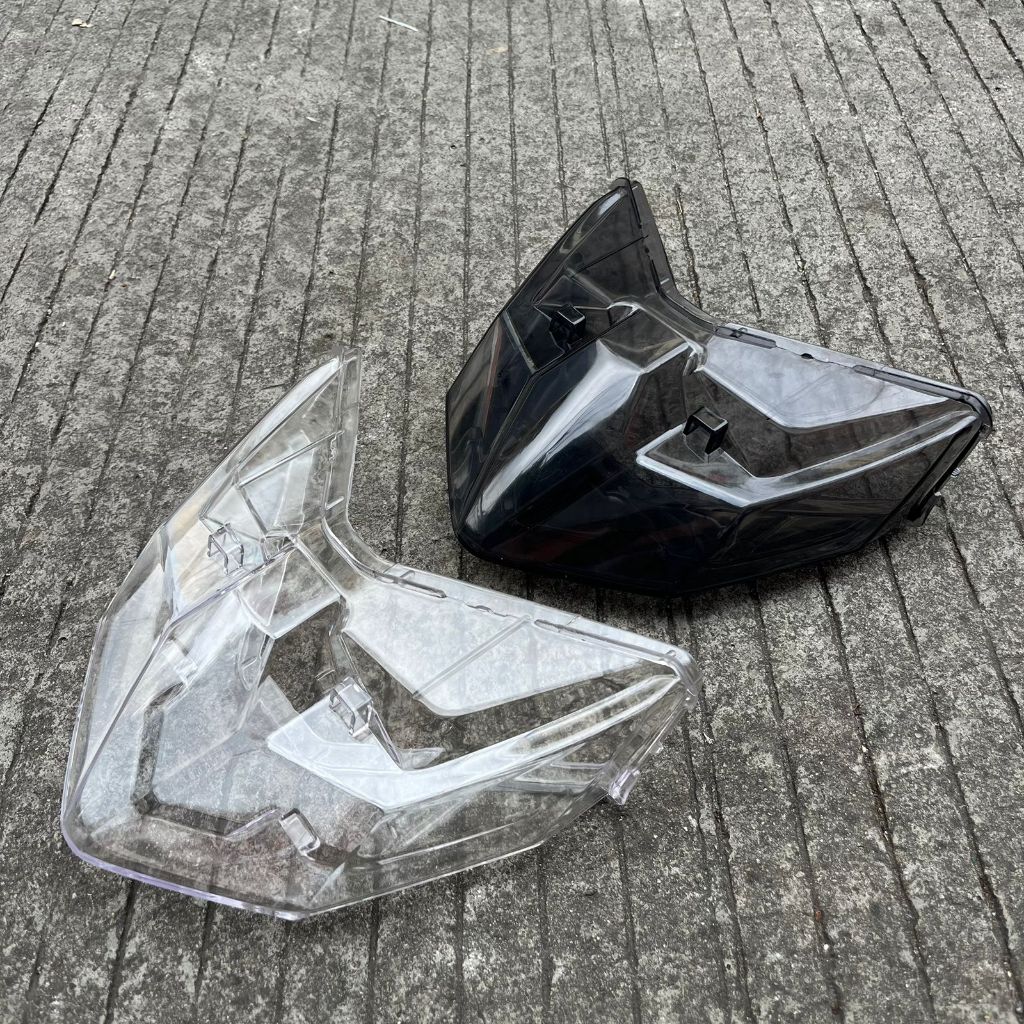 MIKA STOP LAMPU VARIO PENUTUP LAMPU BELAKANG / TUTUP COVER LAMPU MATERIAL MIKA TEBAL STOP LAMP MOTOR