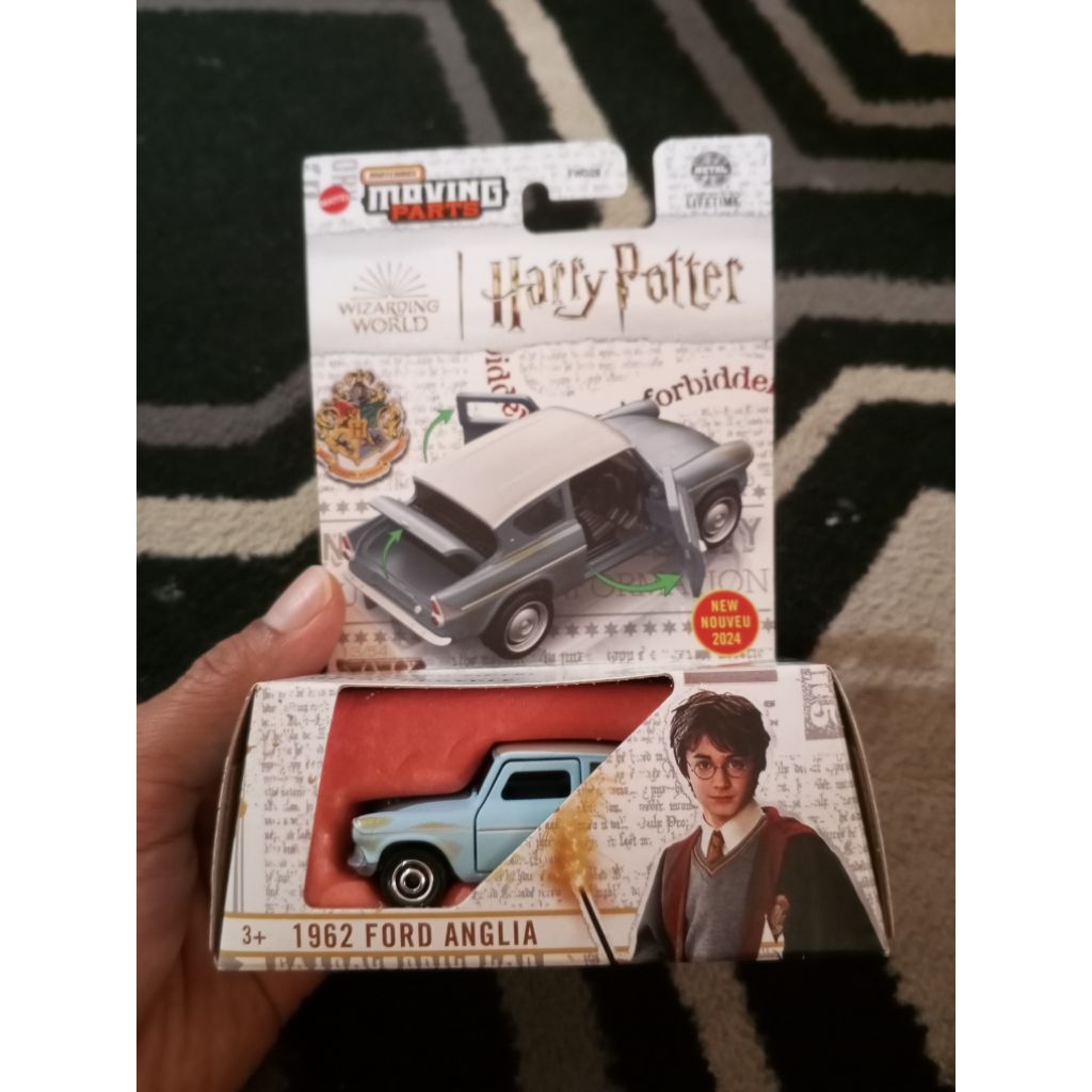 MATCHBOX FORD ANGLIA HARRY POTTER