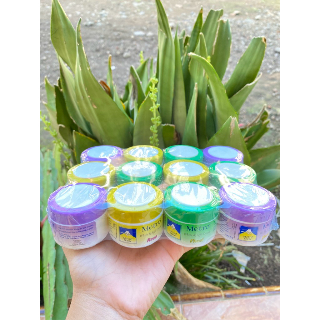 Metro Rose Soft Cream/ bedak cream wajah metro kemasan kecil 35g