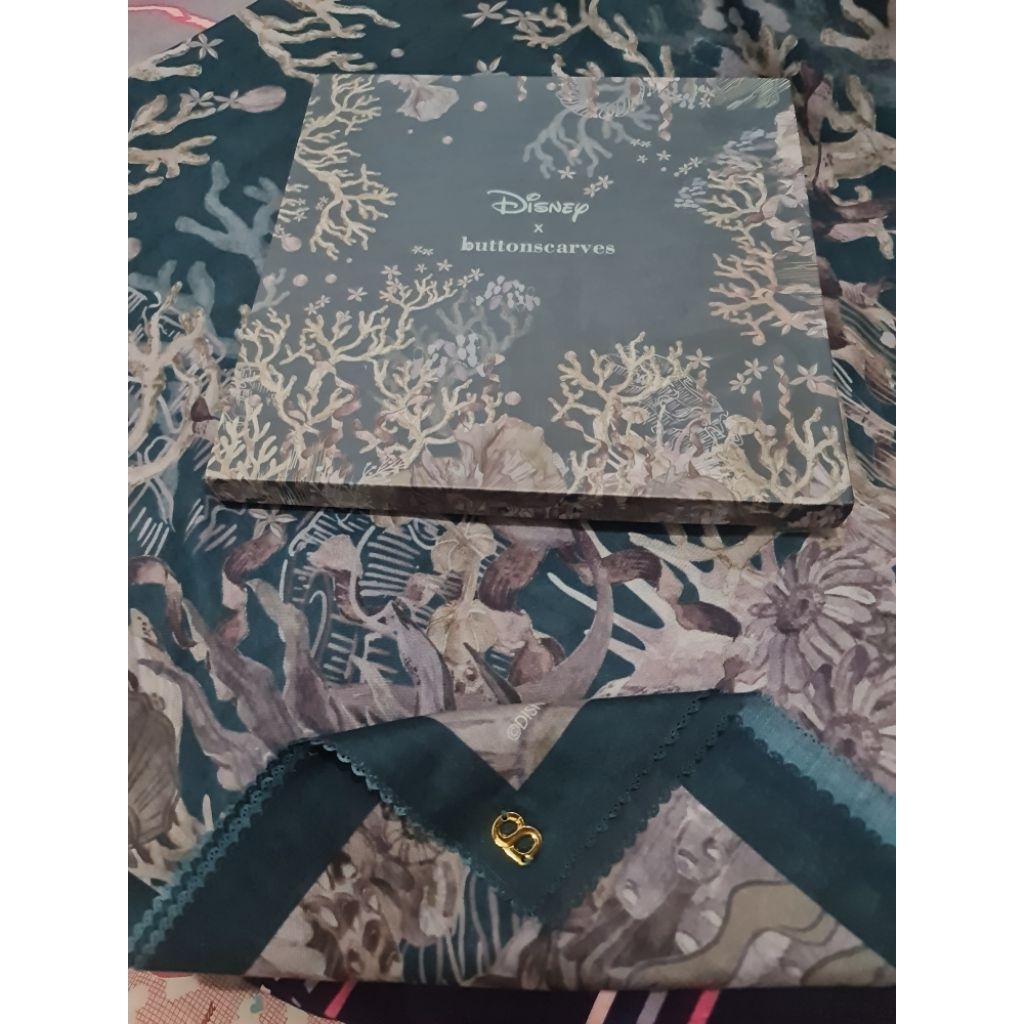 Buttonscarves TLM 1 (PL)