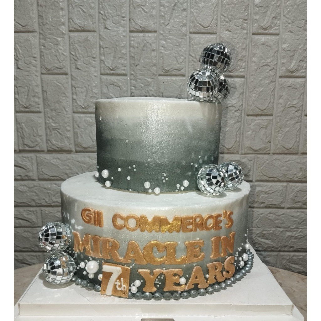 

Custom Cake Ultah Birthday Anniversary Pesta Kue Ulang Tahuh