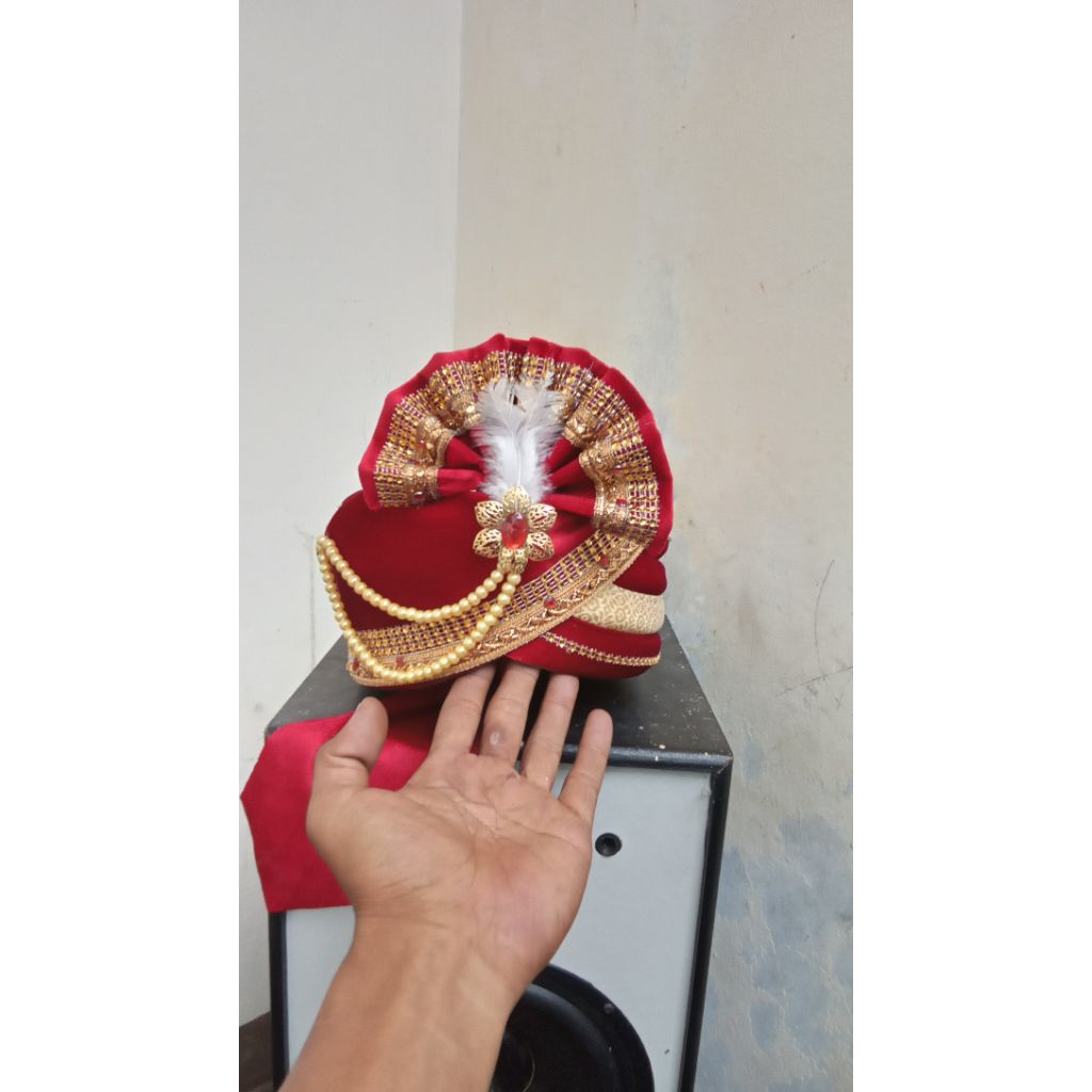 Topi India Anak Bahan Bludru Warna MERAH CABAI