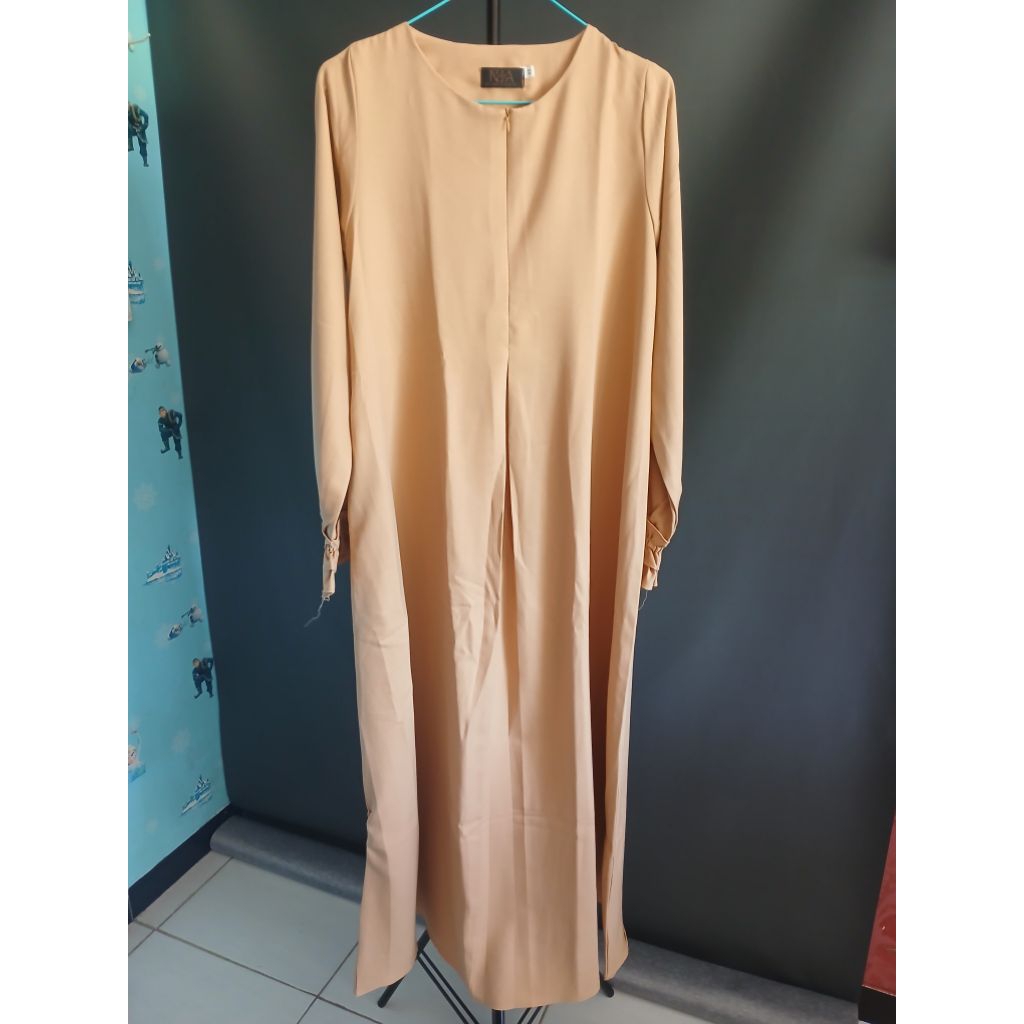 Preloved gamis/abaya simpel/ameena abaya NJA daily