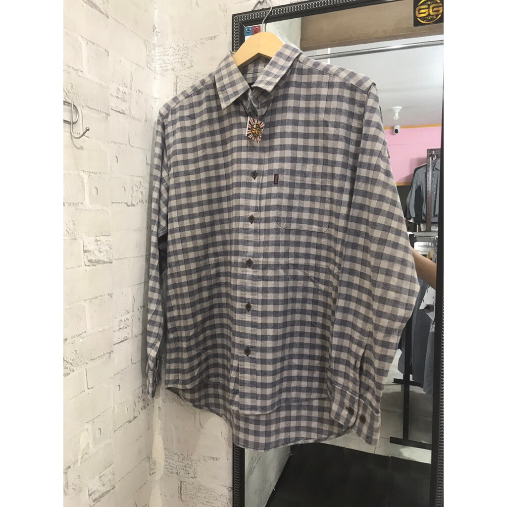 flanel golden bear