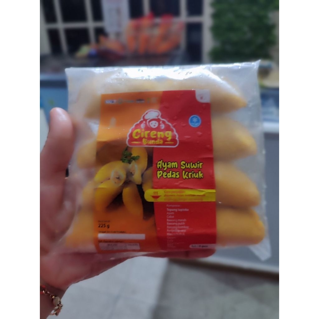 

Cireng Bunda Ayam Suwir