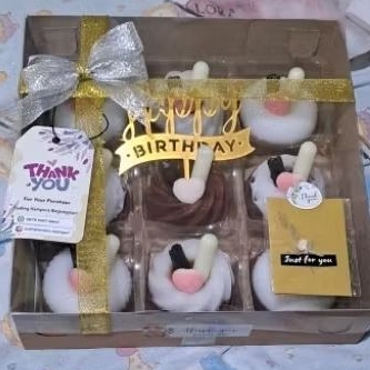 

HAMPERS PUDING SUSU SEKAT 9 SEKAT 4 HADIAH ULANG TAHUN GIFT