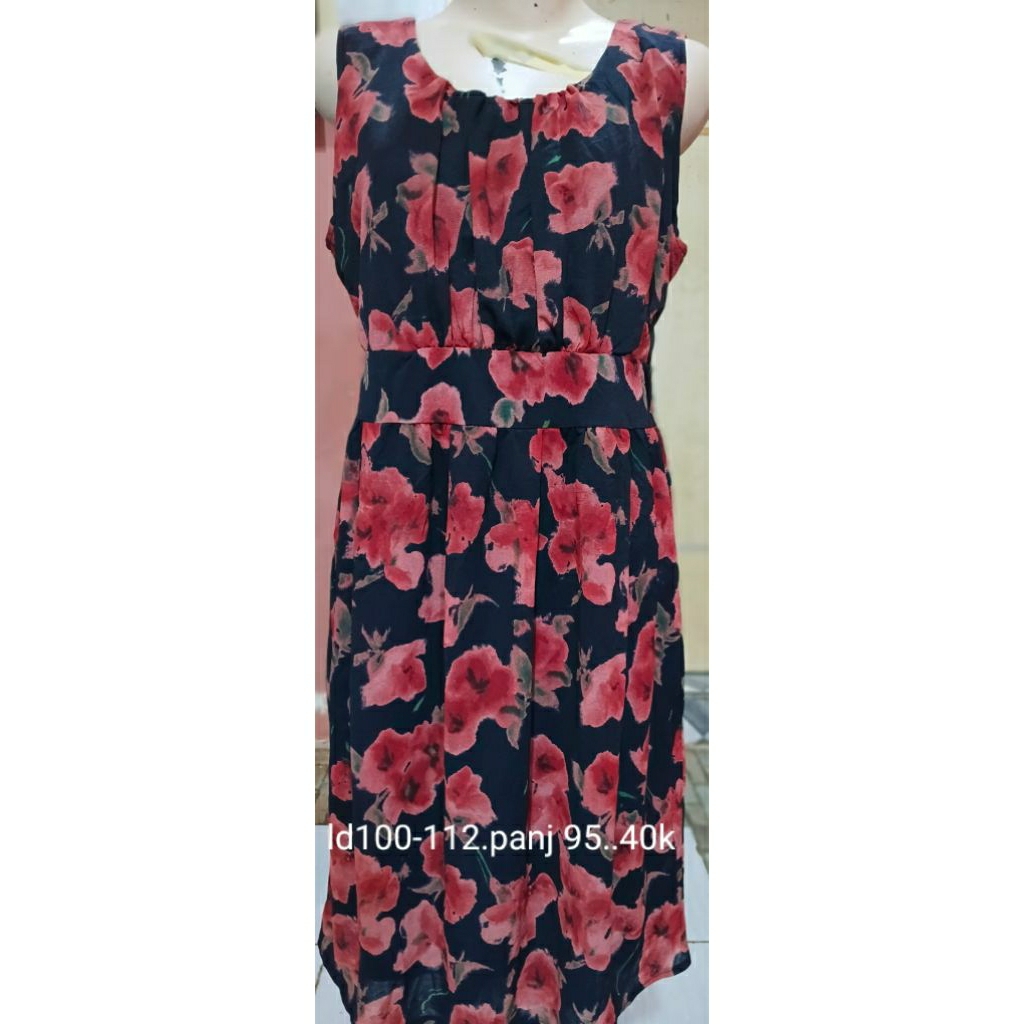 wedding dress second