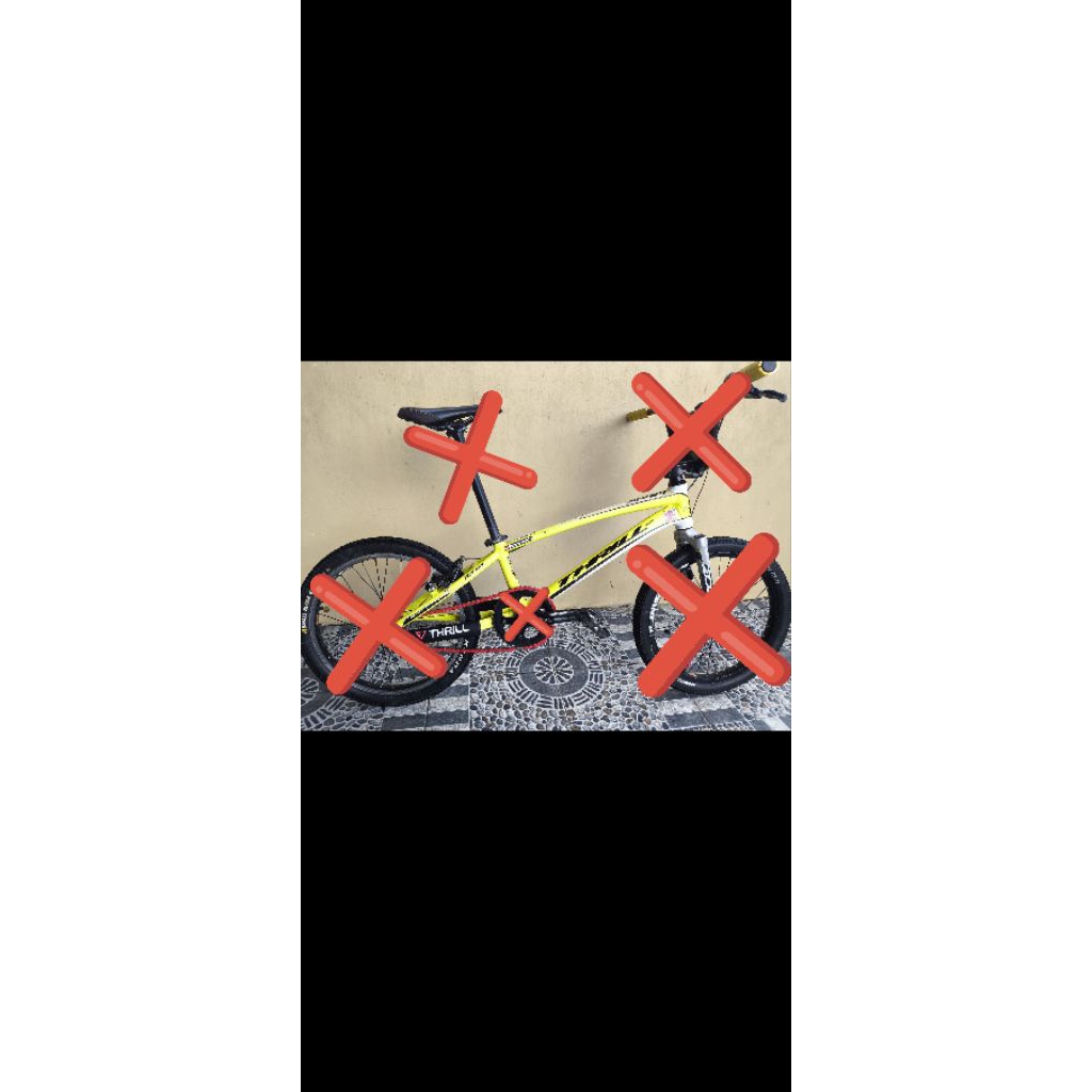 Dijual Frame Only Bmx Thrill Team warna kuning dan langka (Hanya Frame saja) dengan kondisi second d