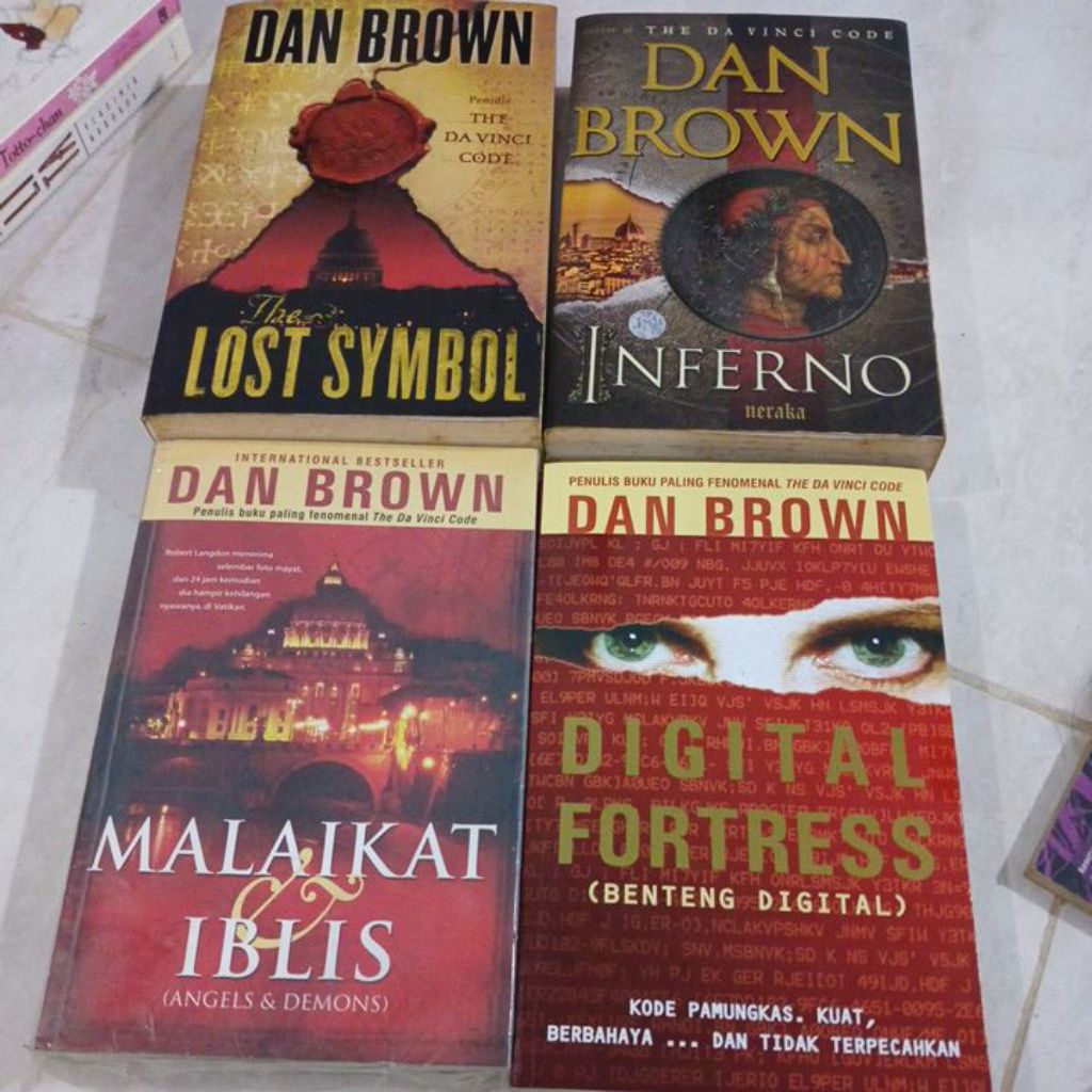 NOVEL DAN BROWN. INFERNO. BENTENG DIGITAL. MALAIKAT DAN IBLIS. LOST SYMBOL