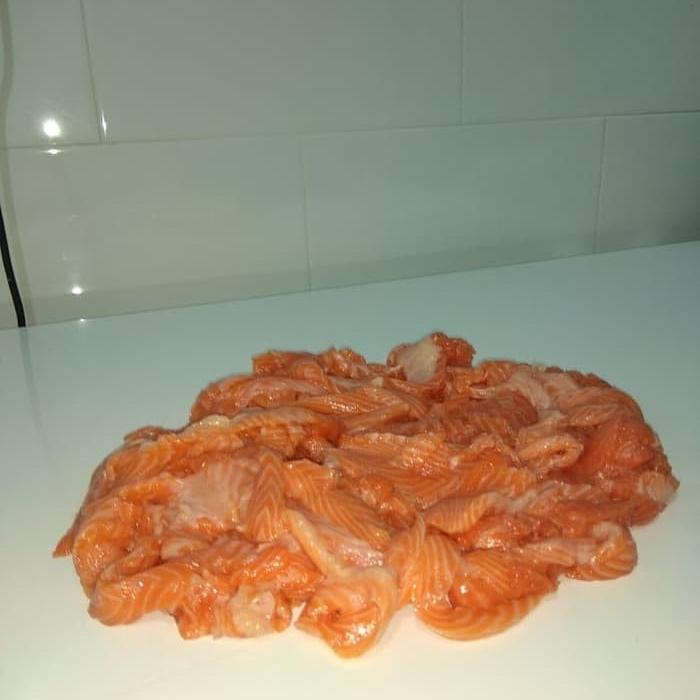 

Tetelan Ikan Salmon - Norway Trout (Frozen) Seafood @kg GOJEK