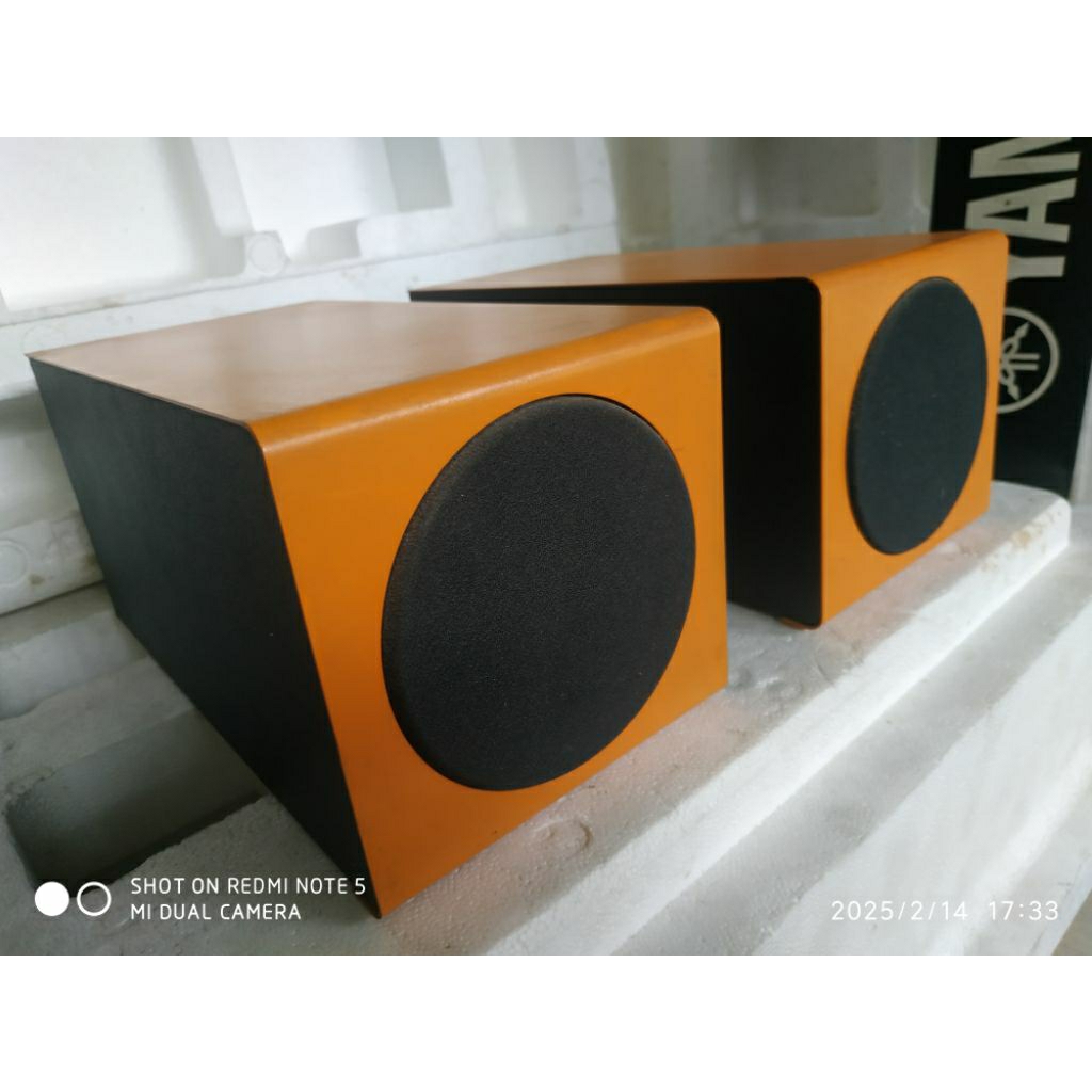 Bookshelf Speaker Yamaha NS-BP82 Pair