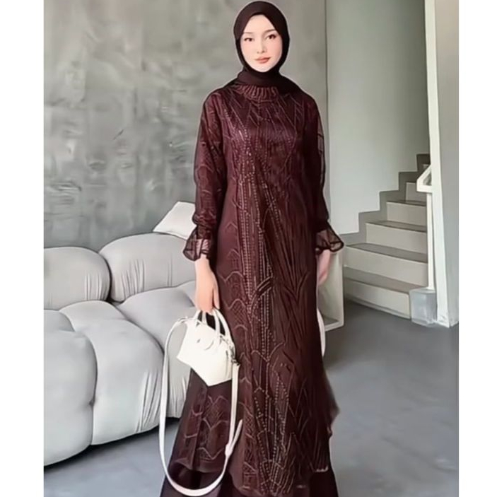 Gamis Set Rompi Brukat Putih Elegan  Baju Kondangan Muslimah Modern Terbaru 2025