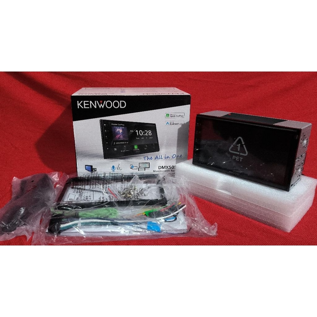 Kenwood DMX5023S head unit  double Din android auto Apple car Play