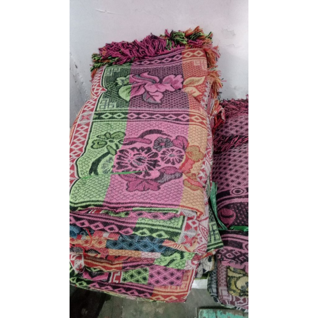 Hambal rajut 180*220 pelangi