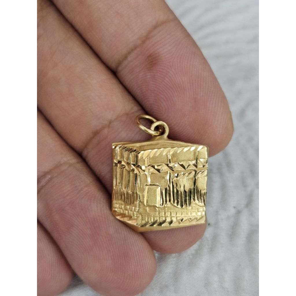 liontin emas mekah model kabah polos 87.5% 875 87.5 %