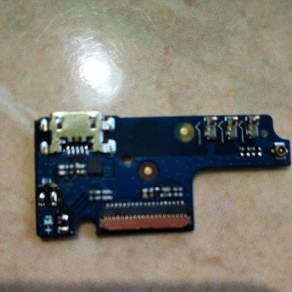 Boot charger HP Polytron Zap 6 (4G 503)