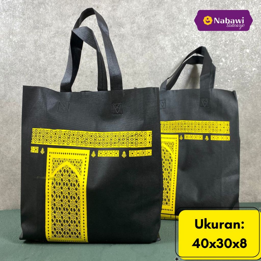 

Tas Souvenir Haji Umroh Spunbond Hitam Gambar Ka'bah Kakbah Goodie Bag Souvenir Tas Jinjing Kemasan